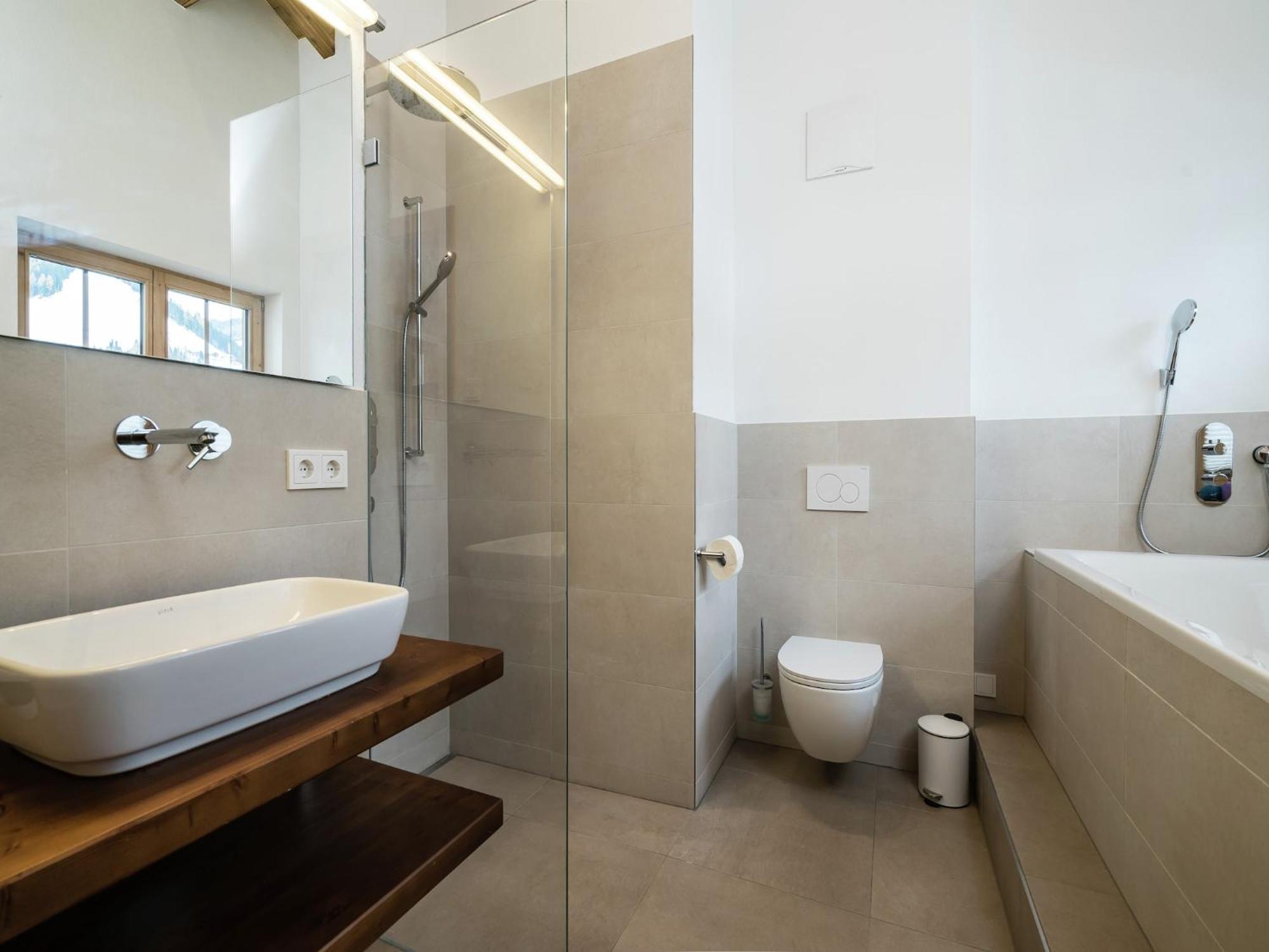 Superbly Located Premium Chalet With Sauna Muhlbach Am Hochkonig Luaran gambar